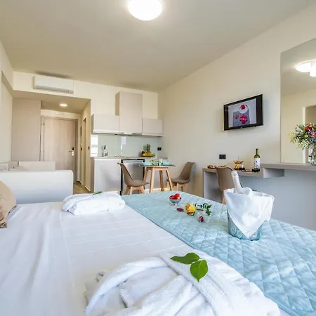 Lejlighedshotel Incognito Creta Luxury And 3*