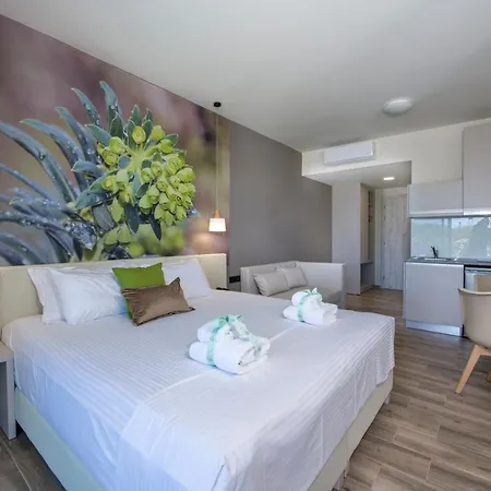 Incognito Creta Luxury And Lejlighedshotel Kolimvárion